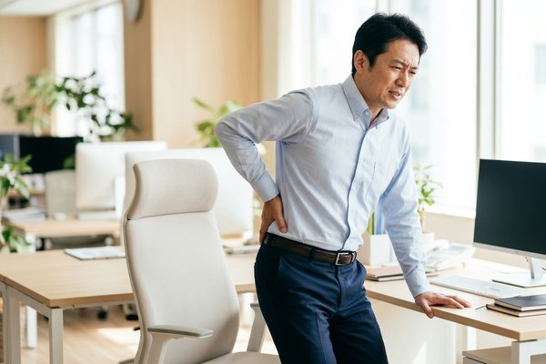 腰痛に悩む方