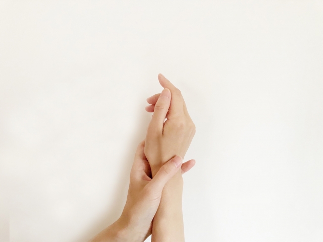 手足のしびれ・だるさ